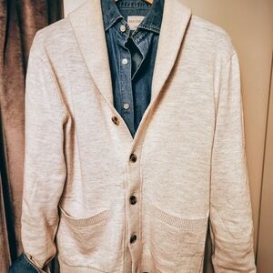 Banana Republic Cream Cardigan Sweater